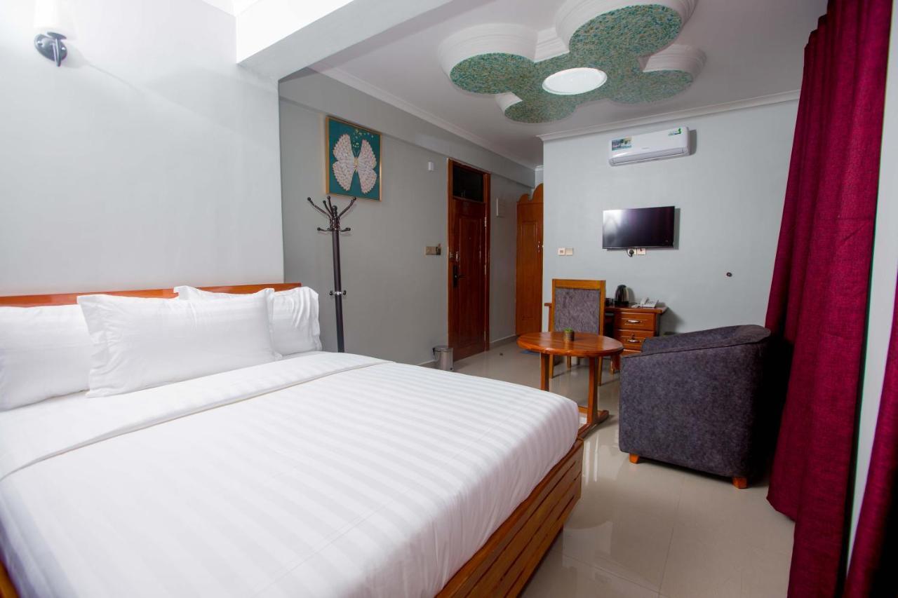 Hadjens Hotel Mwanza Kültér fotó